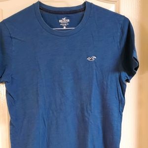 Hollister men's t-shirt